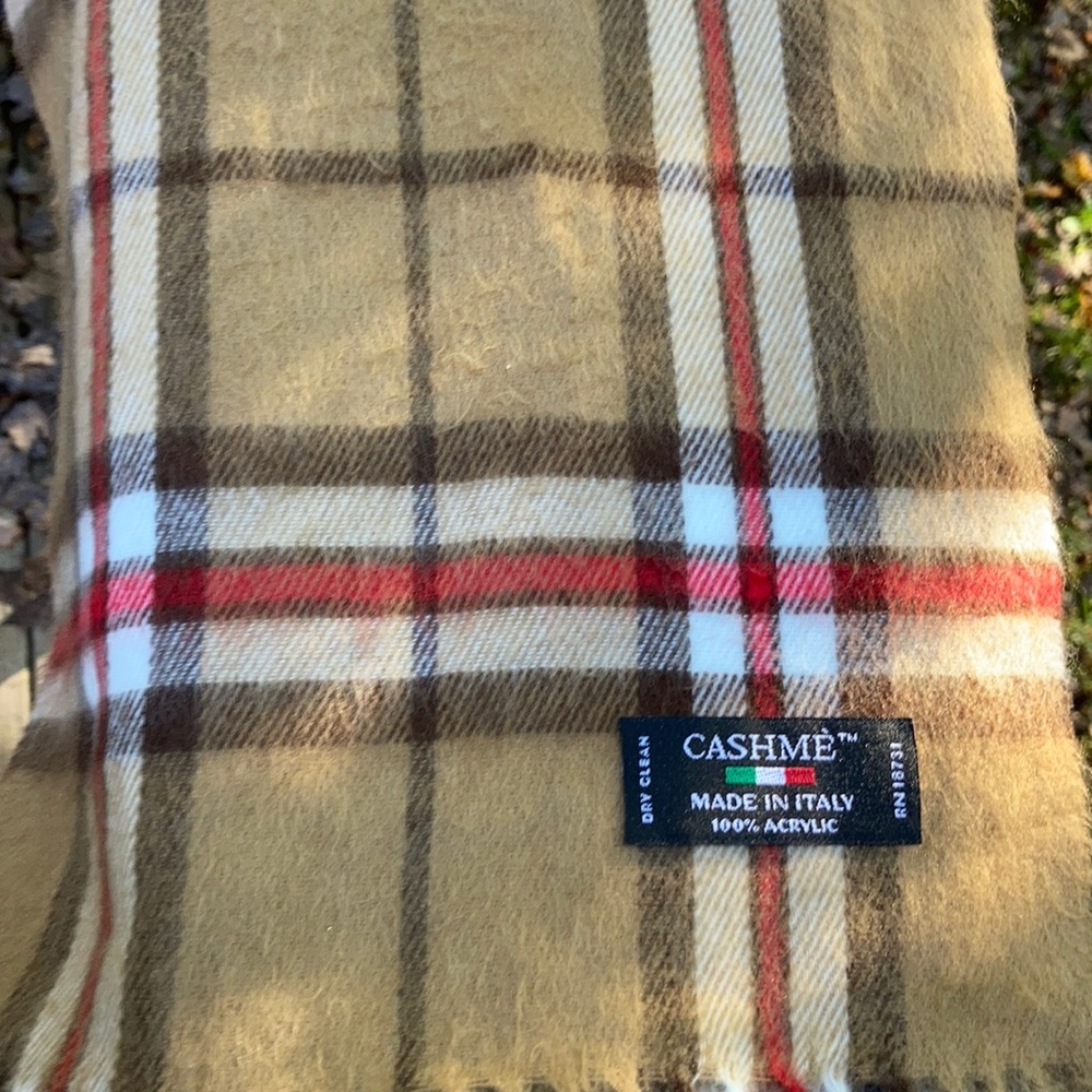 Cashme tan plaid scarf super cute and soft!!!